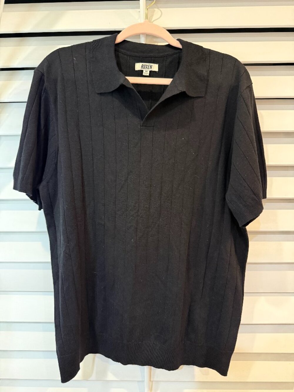 Ruxen Black Vertical Ribbed Knit Polo Shirt Size M